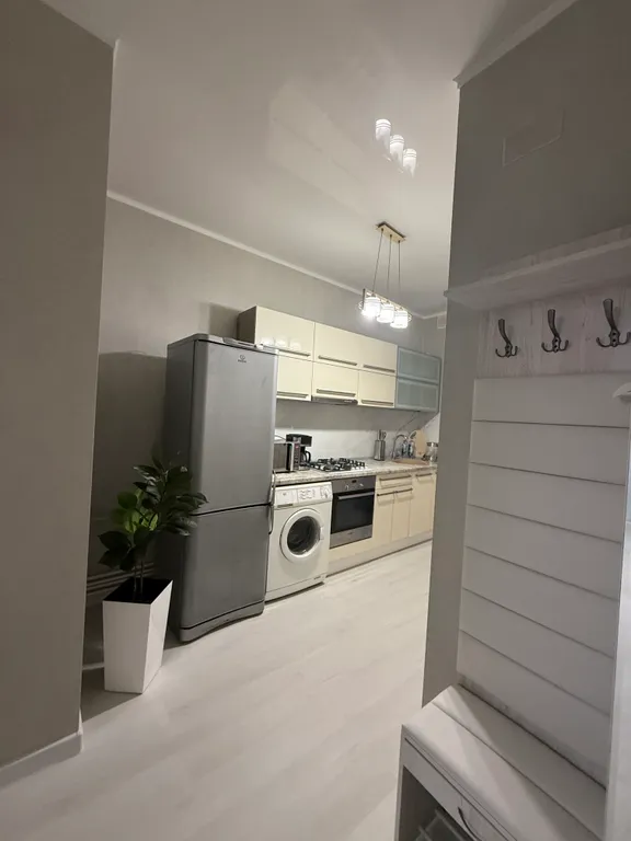 Квартира 2-х комнатная квартира в центре — Зеленоградск