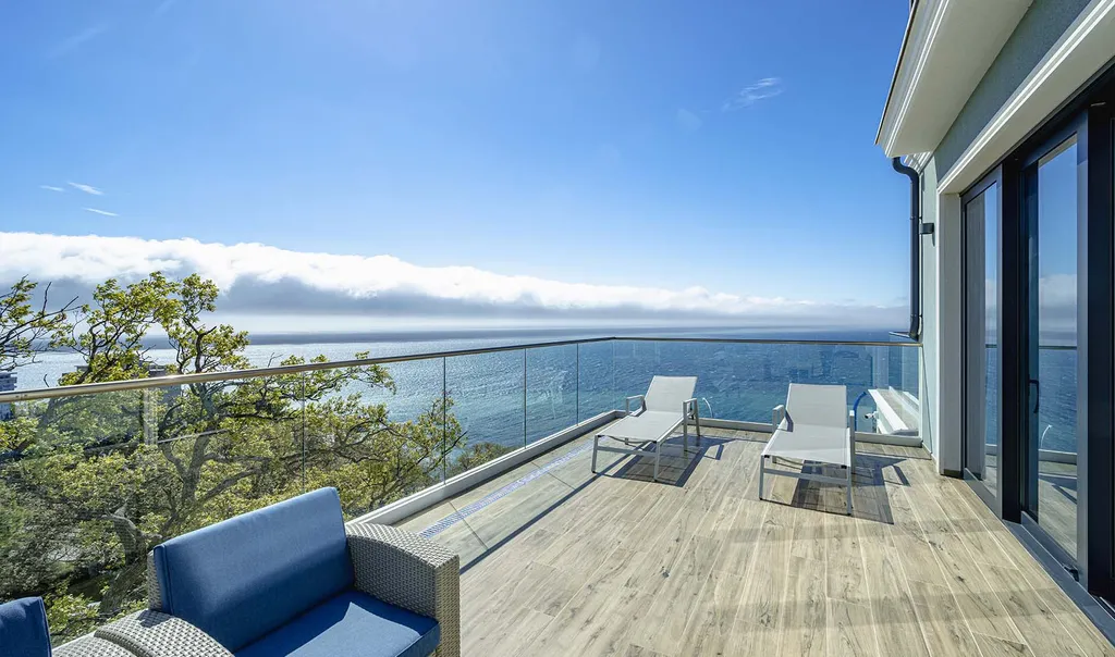 Комфорт улучшенный Терраса Восток