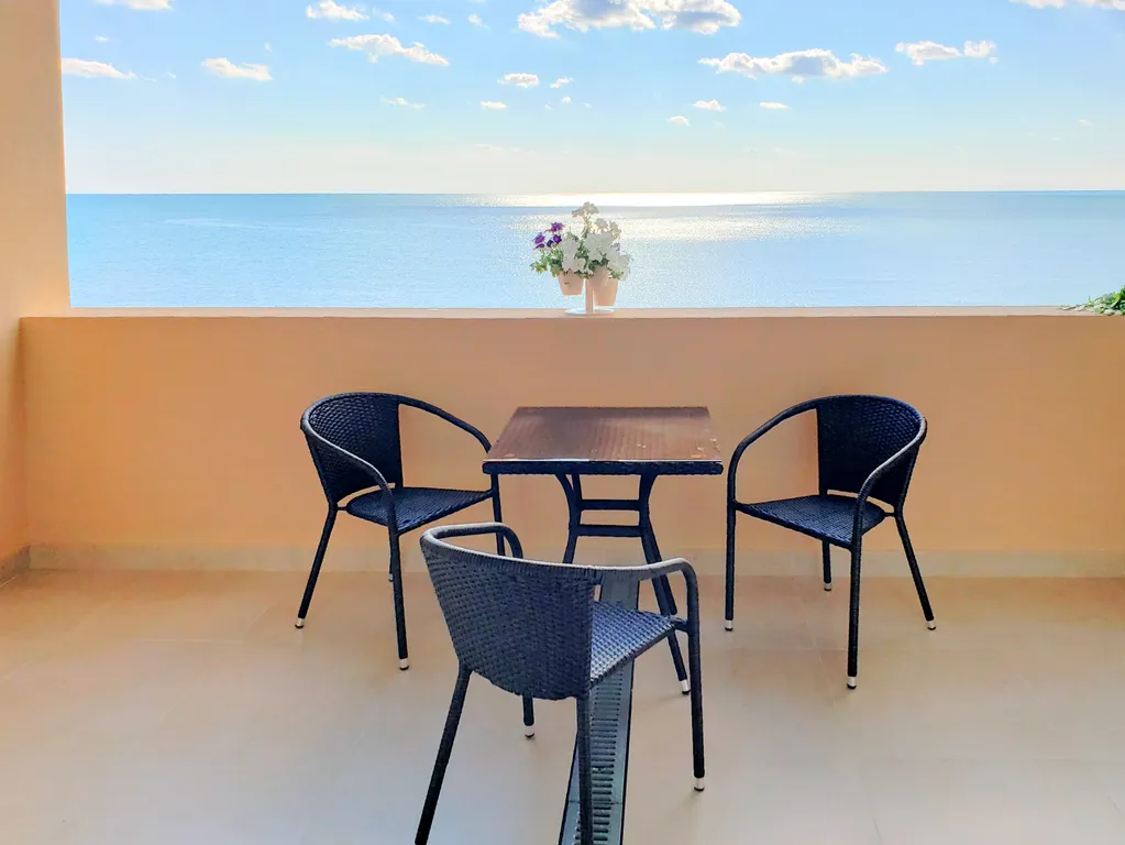 Апартаменты на берегу моря в ЖК Золотые Пески