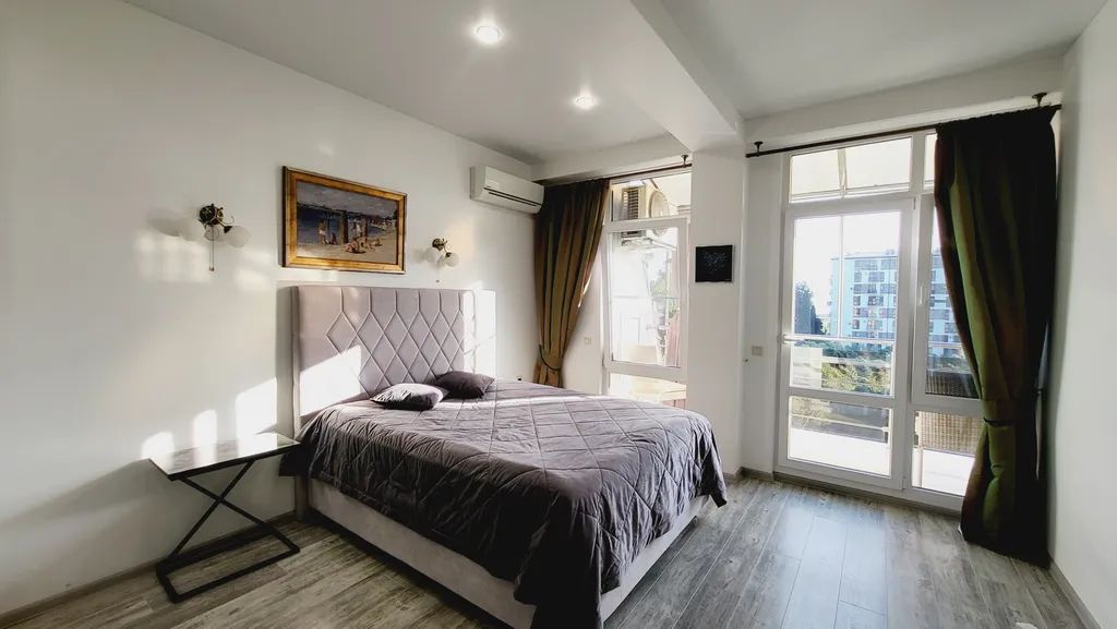 Квартира Квартира Современная студия — Сириус