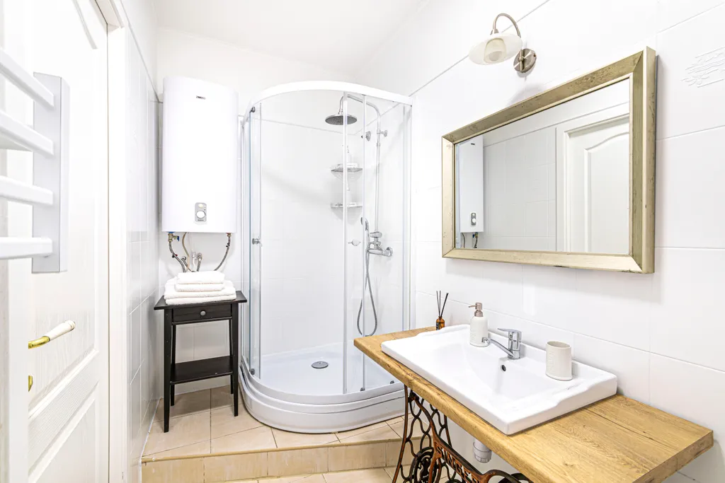 Стильная квартира с тремя спальнями и 2 санузлами у Спаса на Крови