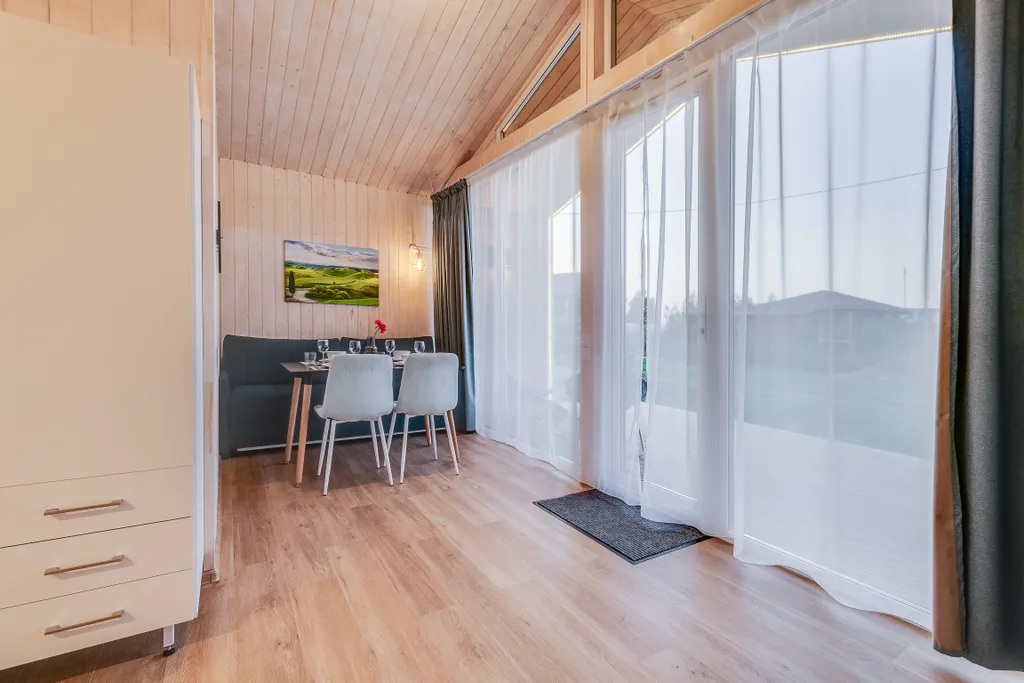 Коттедж Загородный дом с баней на дровах ждет вас — Санкт-Петербург