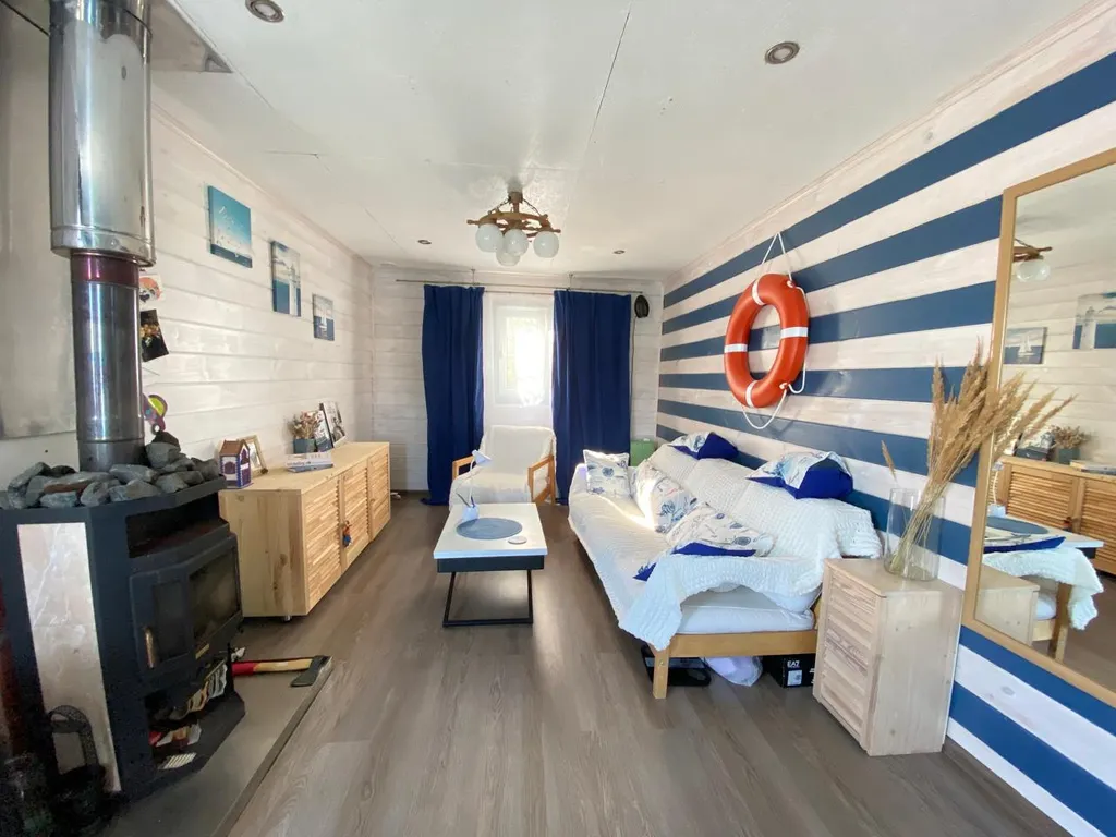 Дом на воде (Хаусбот) с баней и камином