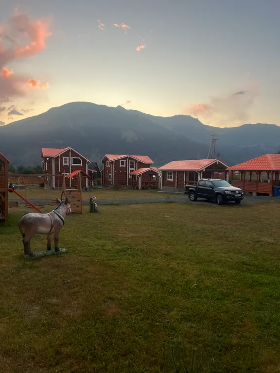 Коттедж Уютный дом в лесу — аренда посуточно в Теберда