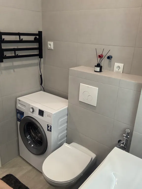 Уютная светлая квартира с видом на город