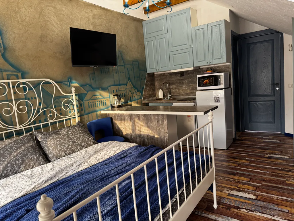 Квартира Квартира Апартамент с балконом на мансардном этаже с видом на море — Геленджик