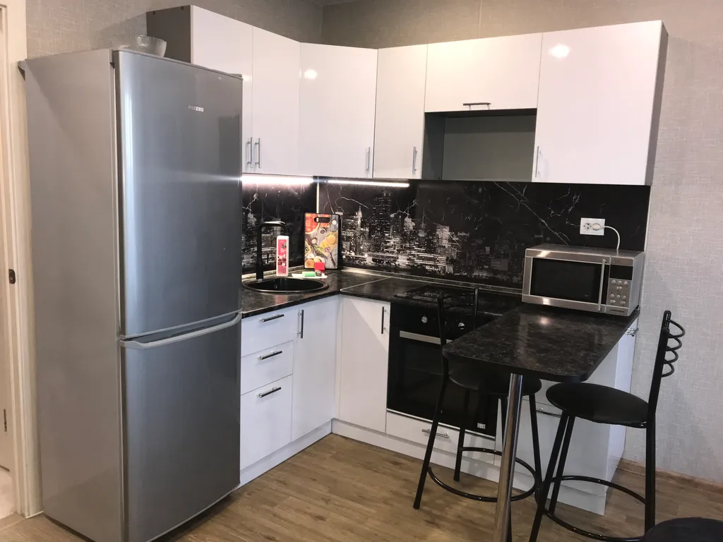 Квартира-студия с панорамным балконом