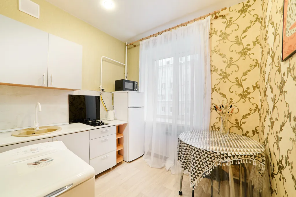 Для большой компании просторно удобно в центре