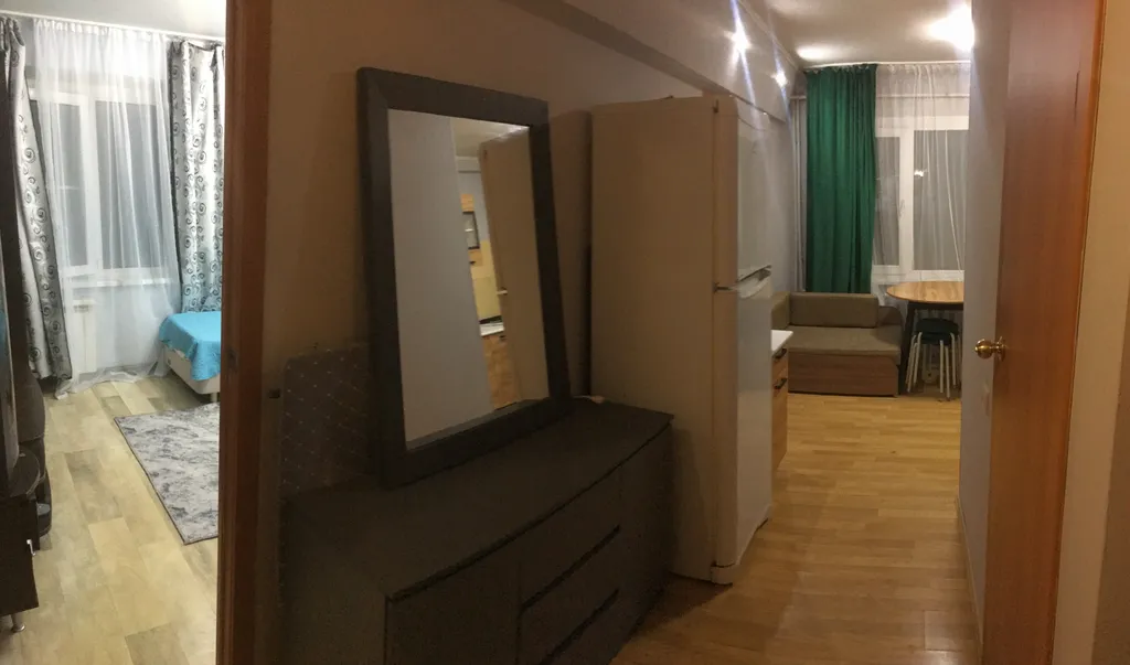 Двушка в центре у моря аэропорта и вокзала