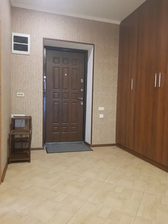 Квартира Квартира в 2 остановках от ЖД вокзала, Доватора, Курчатова, Воровского — Челябинск