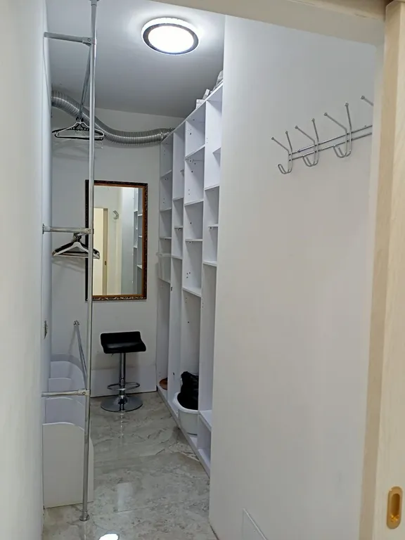 Чистая, уютная 2-комнатная квартира с ремонтом