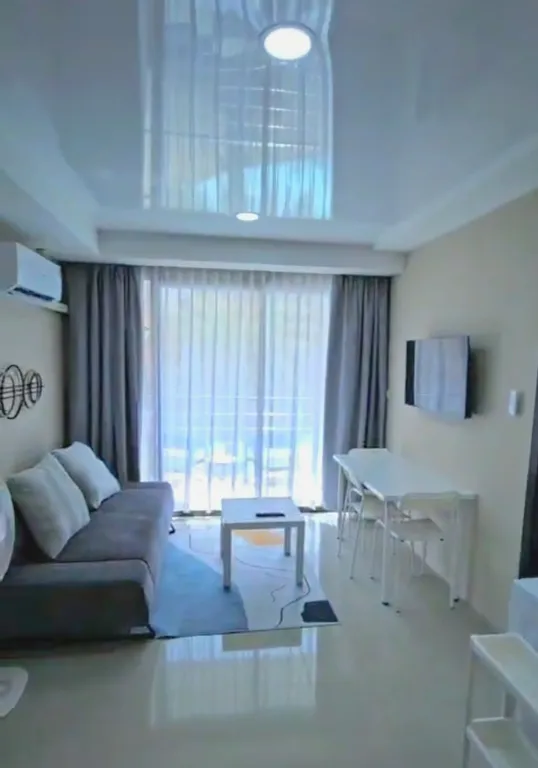 Апартаменты Пхукет 777 beach condo с большим бассейном