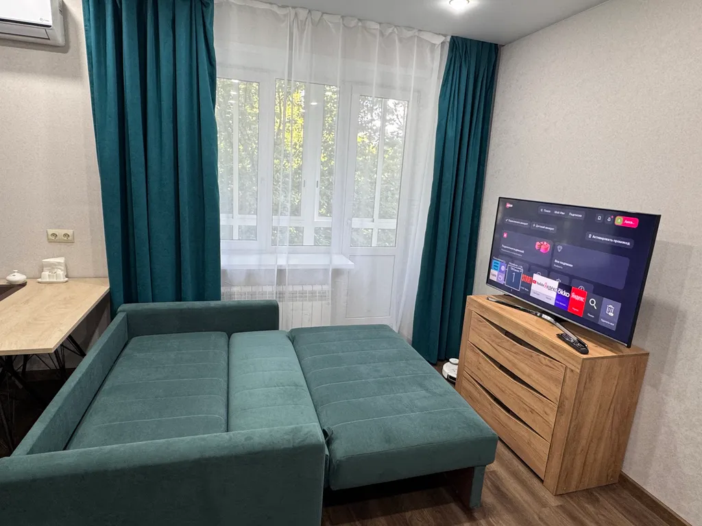 Квартира Квартира Уютная студия в центре города в тихом зелёном дворе — Ярославль