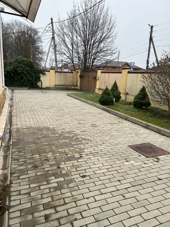 Уютный Коттедж возле парка Победы,свой двор и мангал.