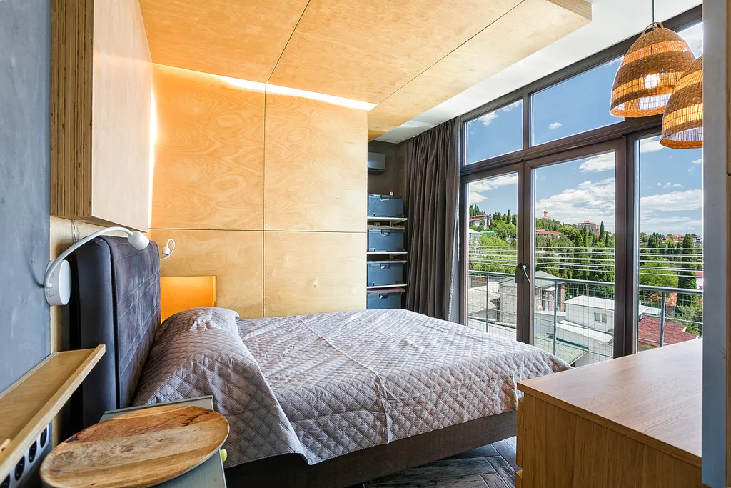 Квартира с двумя балконами и панорамным видом на море и горы