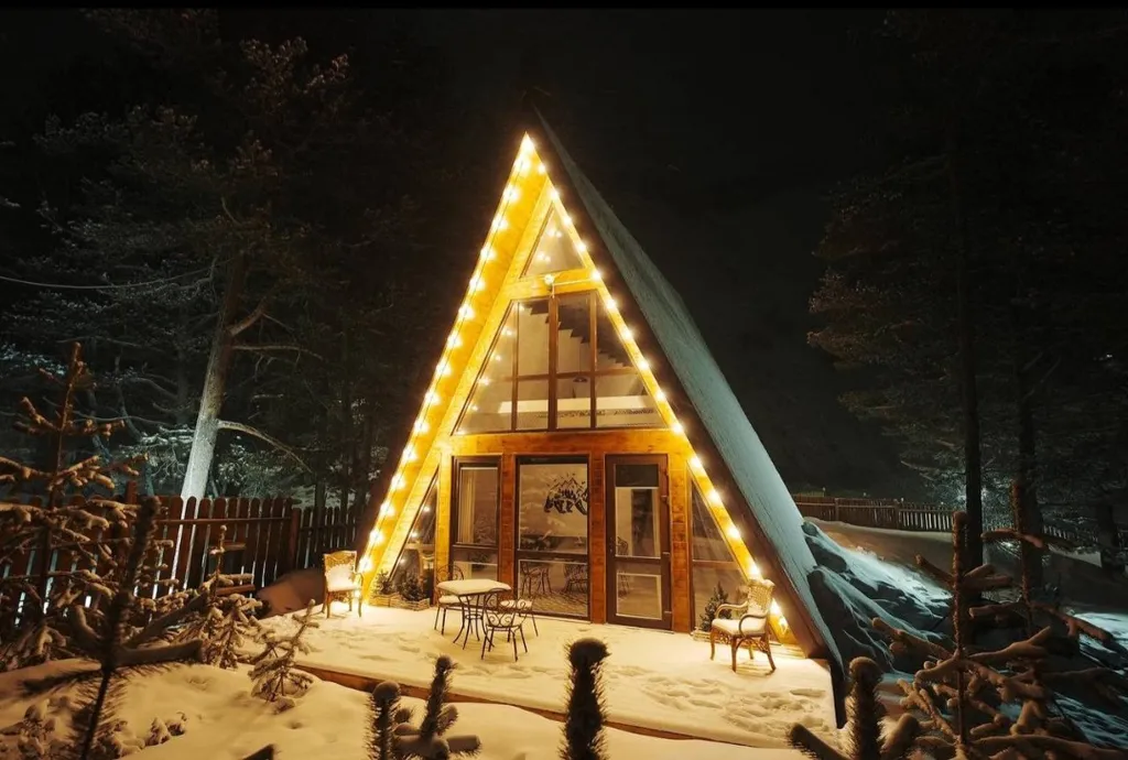 Коттедж A-frame 100кв.м. 1км до горнолыжных трасс Эльбруса.