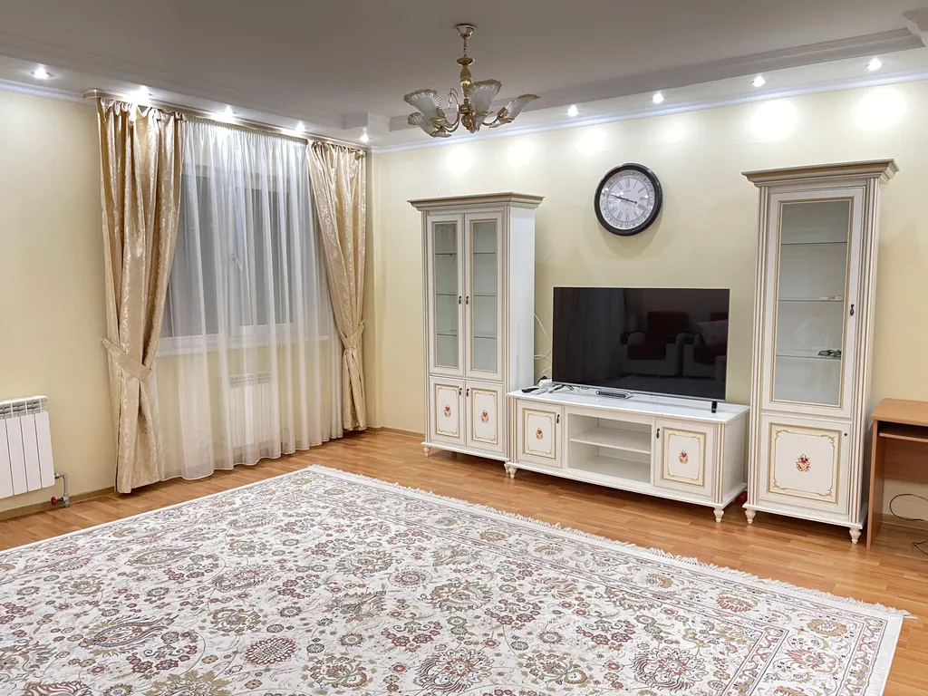 Светлая и солнечная 3-комнатная квартира