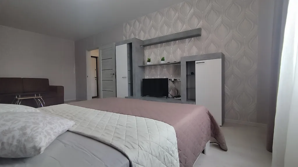 Уютная квартира с современным классическим ремонтом для встреч