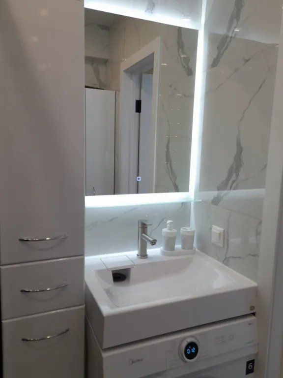 Уютная квартира с балконом в спальном районе