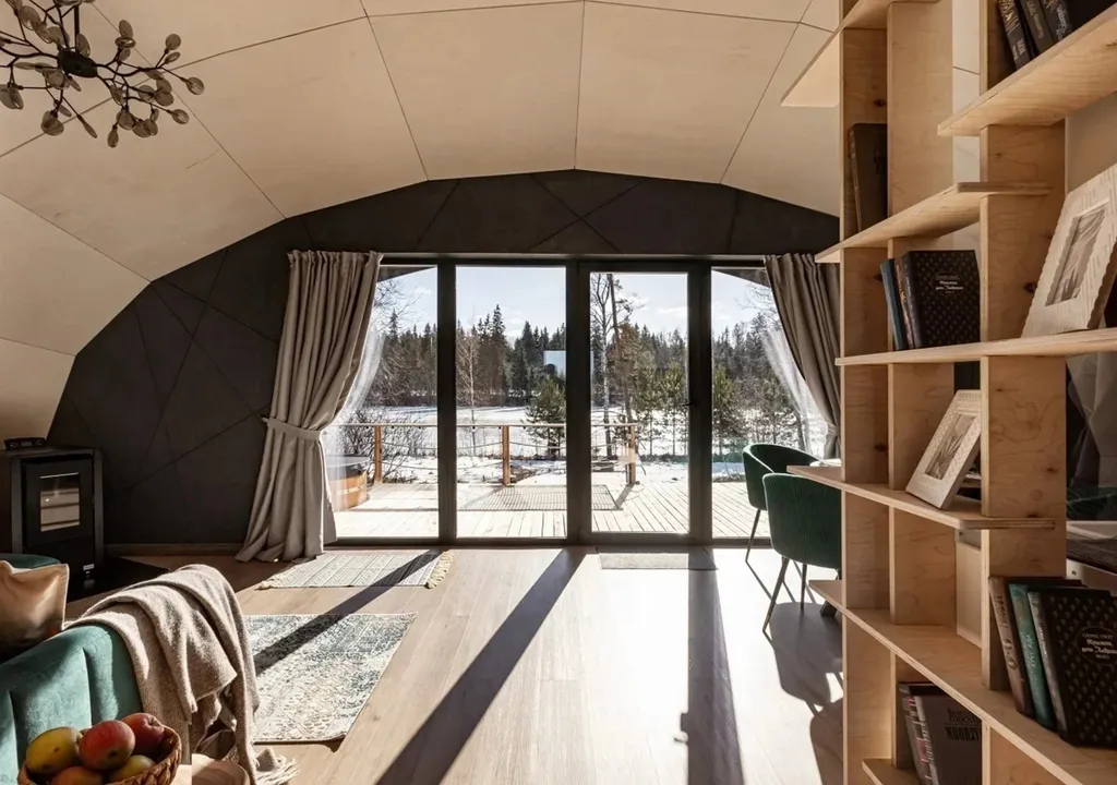 Коттедж Лодж комфорт c купелью — Луга