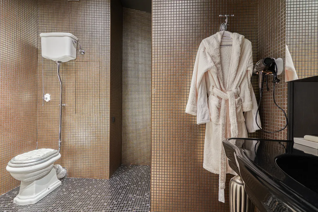 Двухэтажные апартаменты Лофт