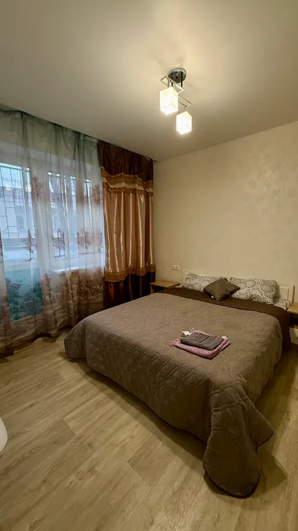 Трёхкомнатная квартира рядом с Набережной