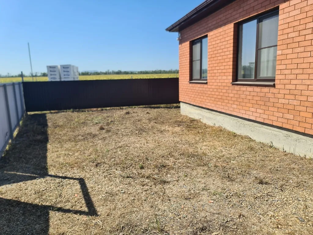 Коттедж Уютный дом с новым ремонтом — Северская