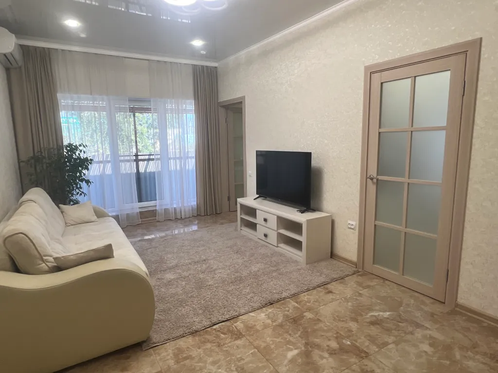 Уютная 2-х комнатная квартира в центре посёлка — аренда посуточно в Иноземцево