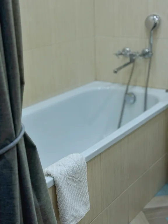 ПРОСТОРНЫЕ ДВУХКОМНАТНЫЕ АПАРТАМЕНТЫ В ЦЕНТРЕ ГОРОДА