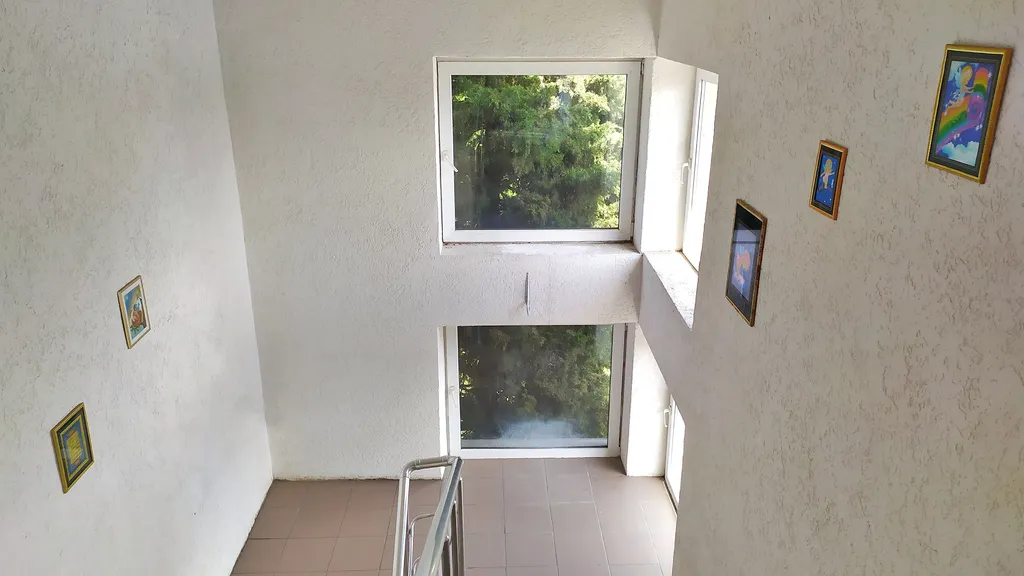 Трëхкомнатная видовая квартира в самом центре