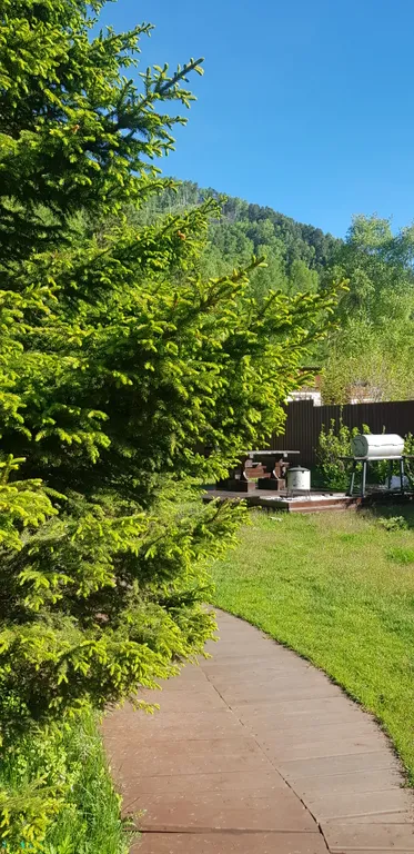 Гостевой дом Lucky House на озере Байкал