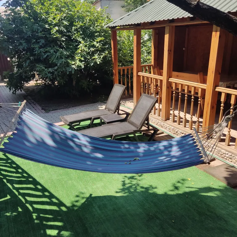 Уютная дача у моря