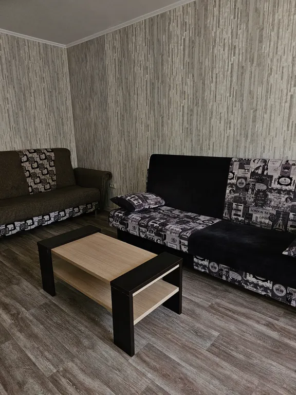 Квартира 2-комнатная возле жд вокзала