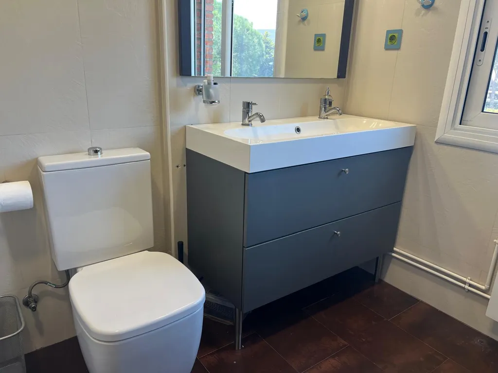 Таунхаус в 200 метров от моря в пригороде