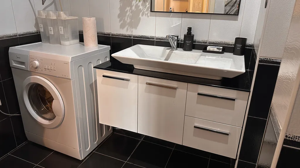 Светлая и просторная квартира в центре города Сухум