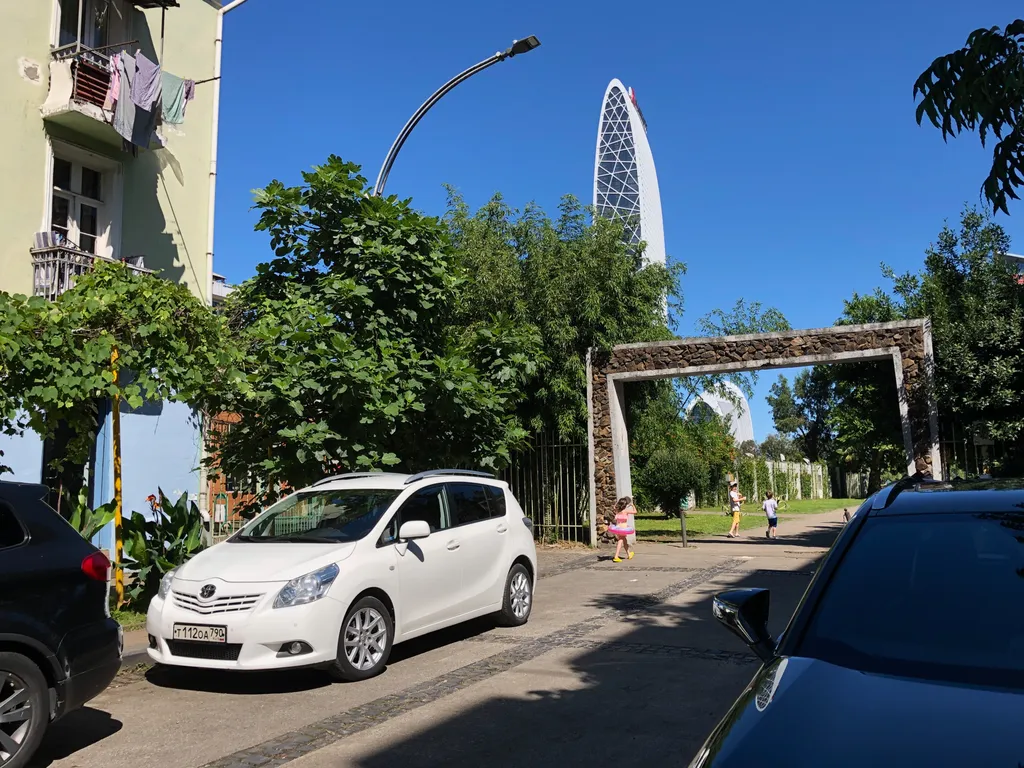 Квартира Квартира у парка и моря в хорошем районе — Батуми