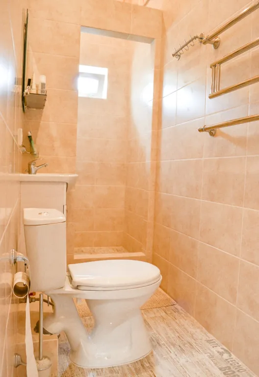 Уютная студия с балконом в центре