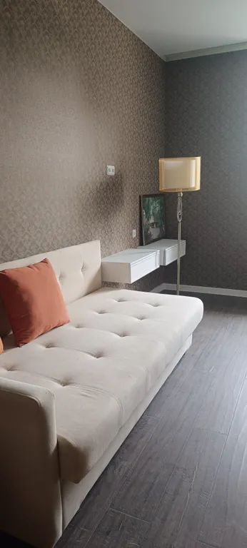 Двушечка у канатки и в старинном доме