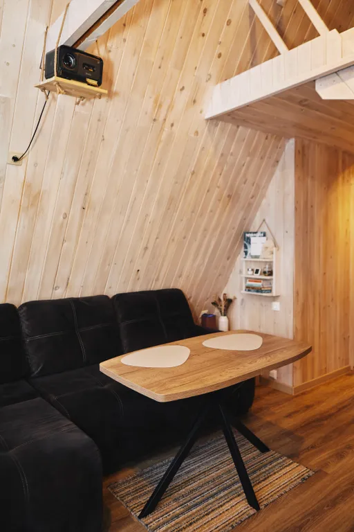 Уединенный дом в стиле A-frame