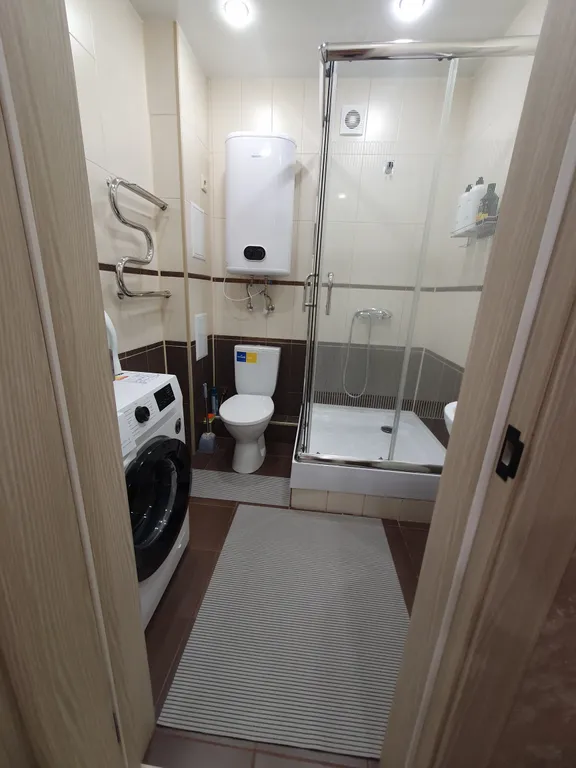 Современная студия с красивыми закатами в самом центре города