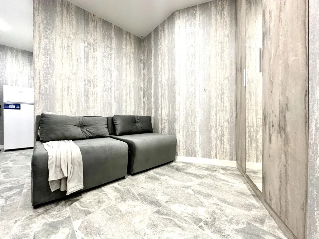 Студия у ТЦ Премьер в ЖК Метропарк