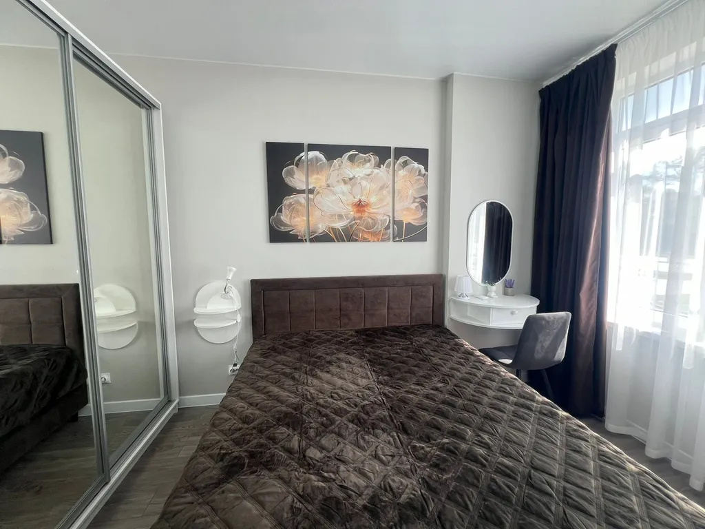 263 Евротрешка с бассейном на 7 человек