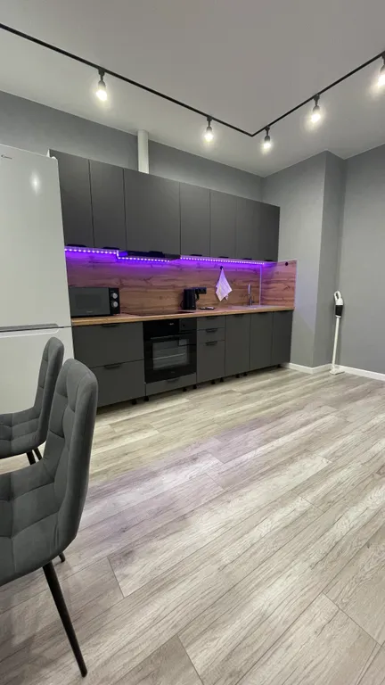 Уютная и современная двухкомнатная квартира