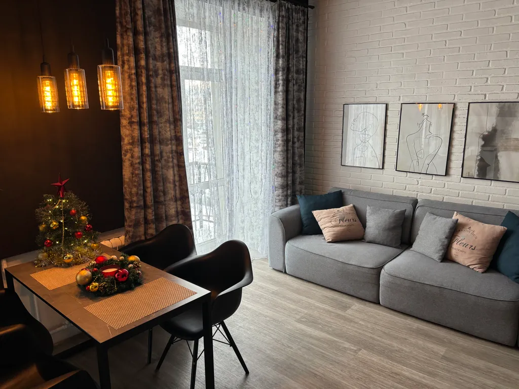 Лофт с видом на Драмтеатр — центр