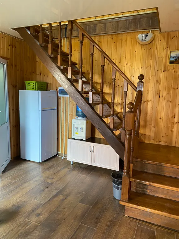 Коттедж Домик у Эллис 2-х этажный коттедж — Кучугуры