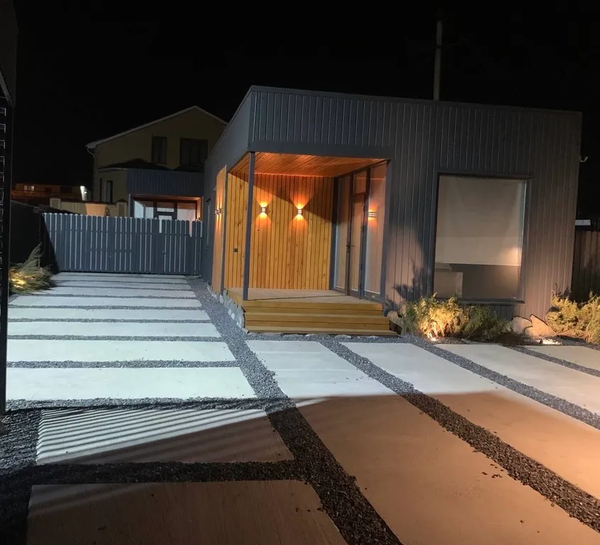 Дом с крытым бассейном