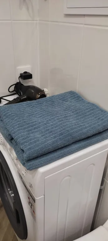 Студия у моря, Итальянская деревня