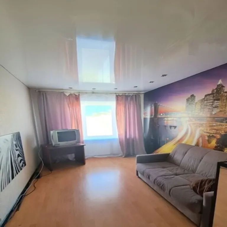 Квартира с мебелью и бытовой техникой — аренда посуточно в Магадан