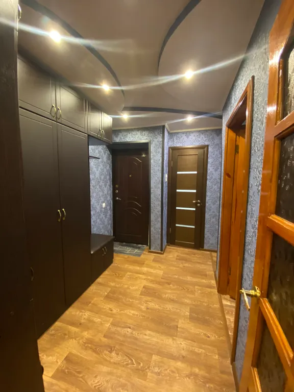 Oubki шестиместные напротив семейного магнита