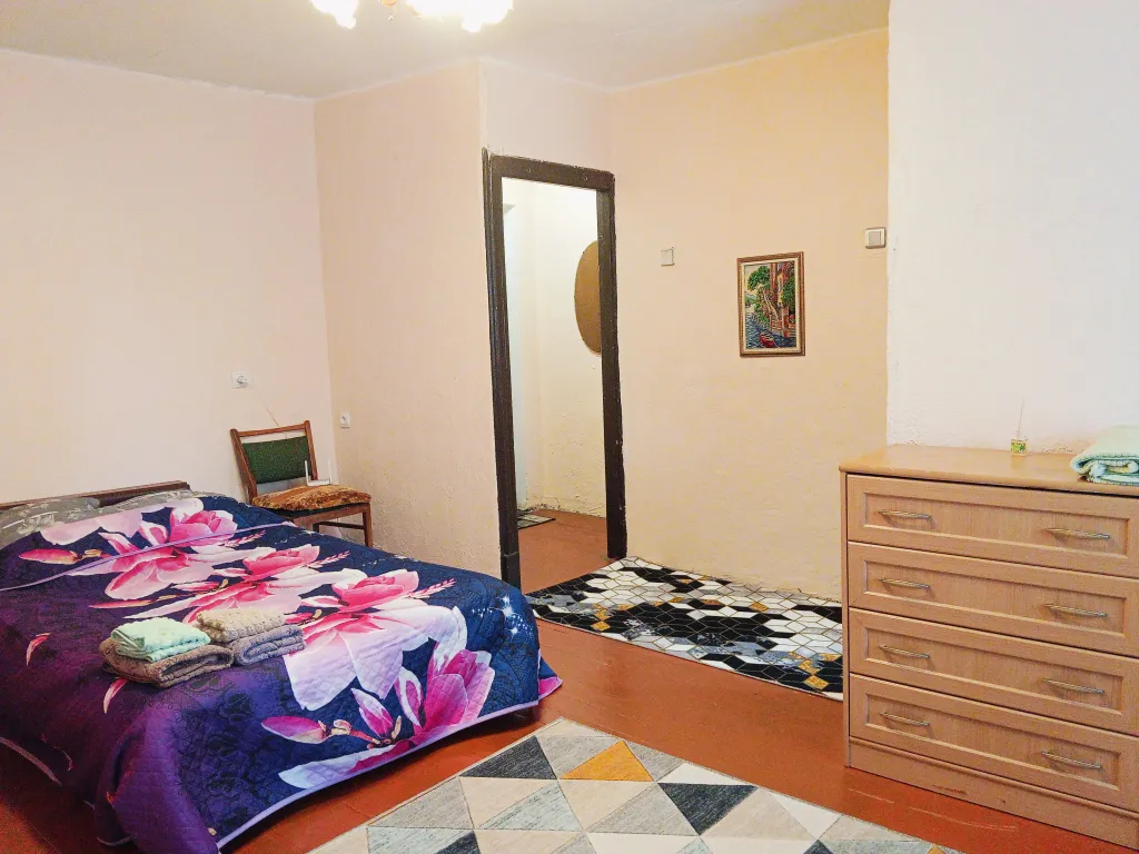 Квартира 2-ка в центре у реки — аренда посуточно в Великие Луки